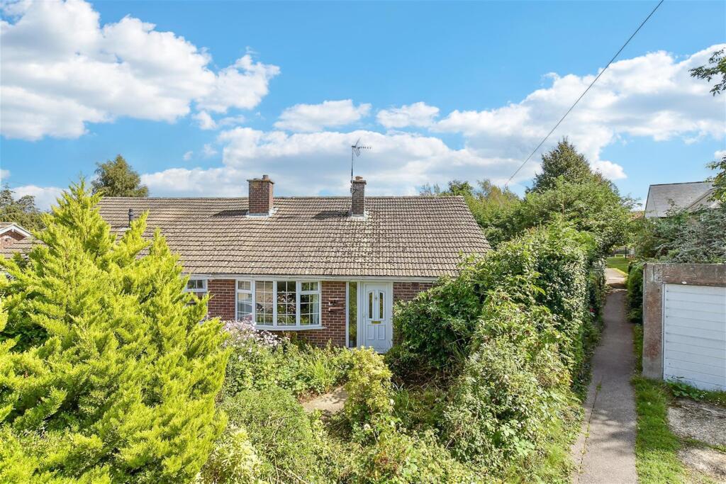 South Court Drive, Wingham, Canterbury, Kent photo 2