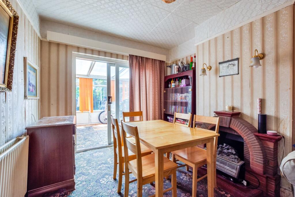 House in Sidcup, Halfway Street, Blackfen - View 4