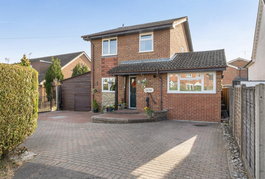 Main image of property: Reigate Road, Hookwood, Horley, Surrey, RH6