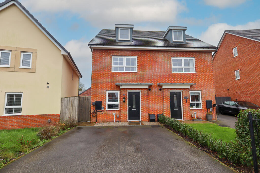 4-bed house on Newsham Gardens, Kirkham, Preston, PR4, £250,000
