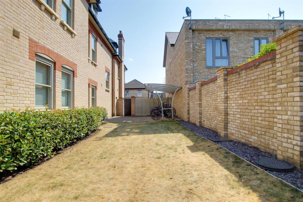 Property photo 8