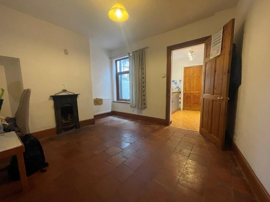 House in Worcester - More