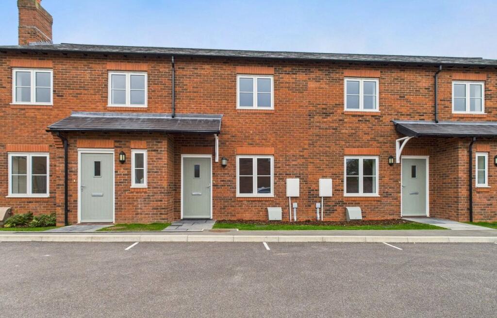 2-bed terraced on Aldersey Oaks Grove, Newton-by-Tattenhall, Tattenhall, Chester, CH3, £71,250