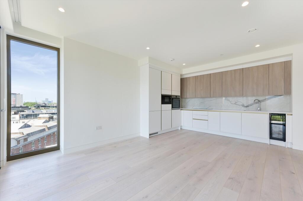 Main image of property: The Arc, City Road, London EC1V
