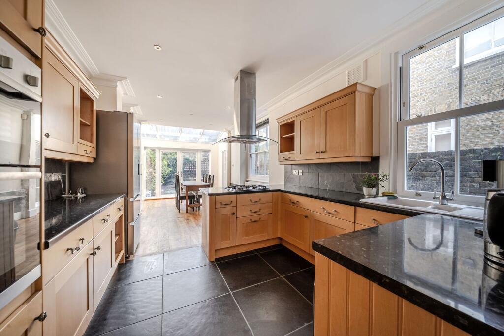 4 bedroom house for rent