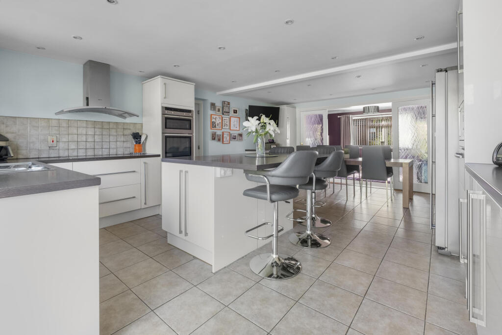 Additional image 15 of Hanbury Road, Stoke Heath, Bromsgrove B60 4LR