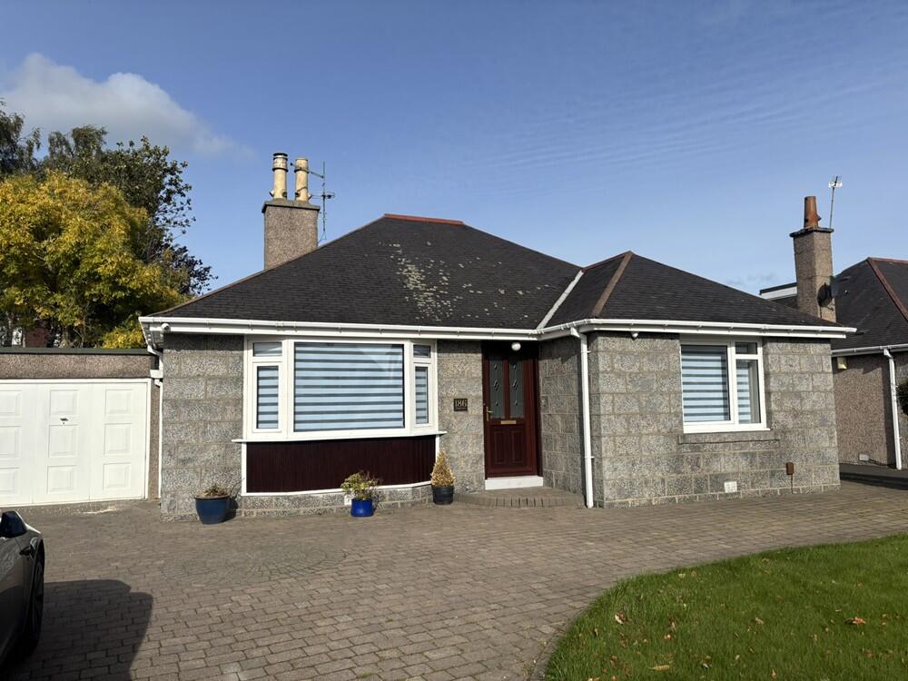 Main image of property: 186 Kings Gate, Aberdeen, AB15 6DP