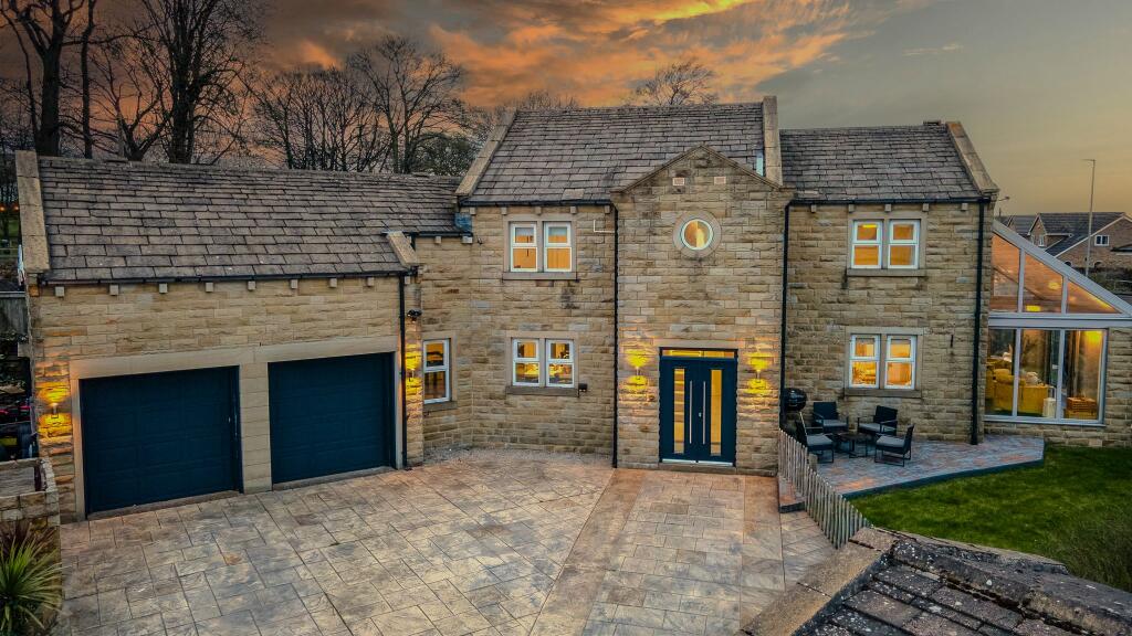 Main image of property: 2 Stoneroyd Farm, Flockton, Wakefield