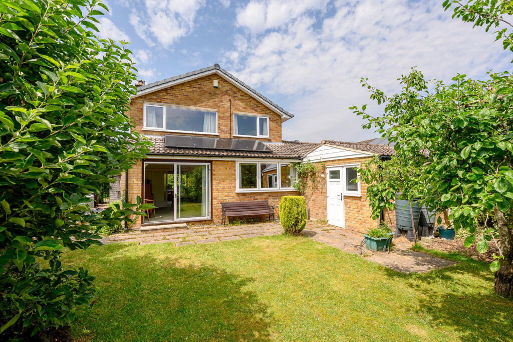 House in York - View 3