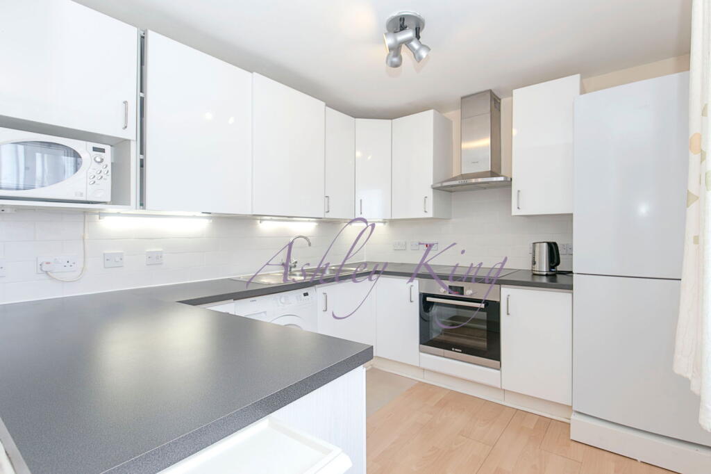 Main image of property: Langbourne Place, London, E14 3WW