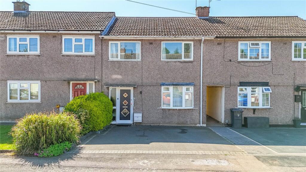 Main image of property: Arnold Close, Tamworth, Staffordshire, B79