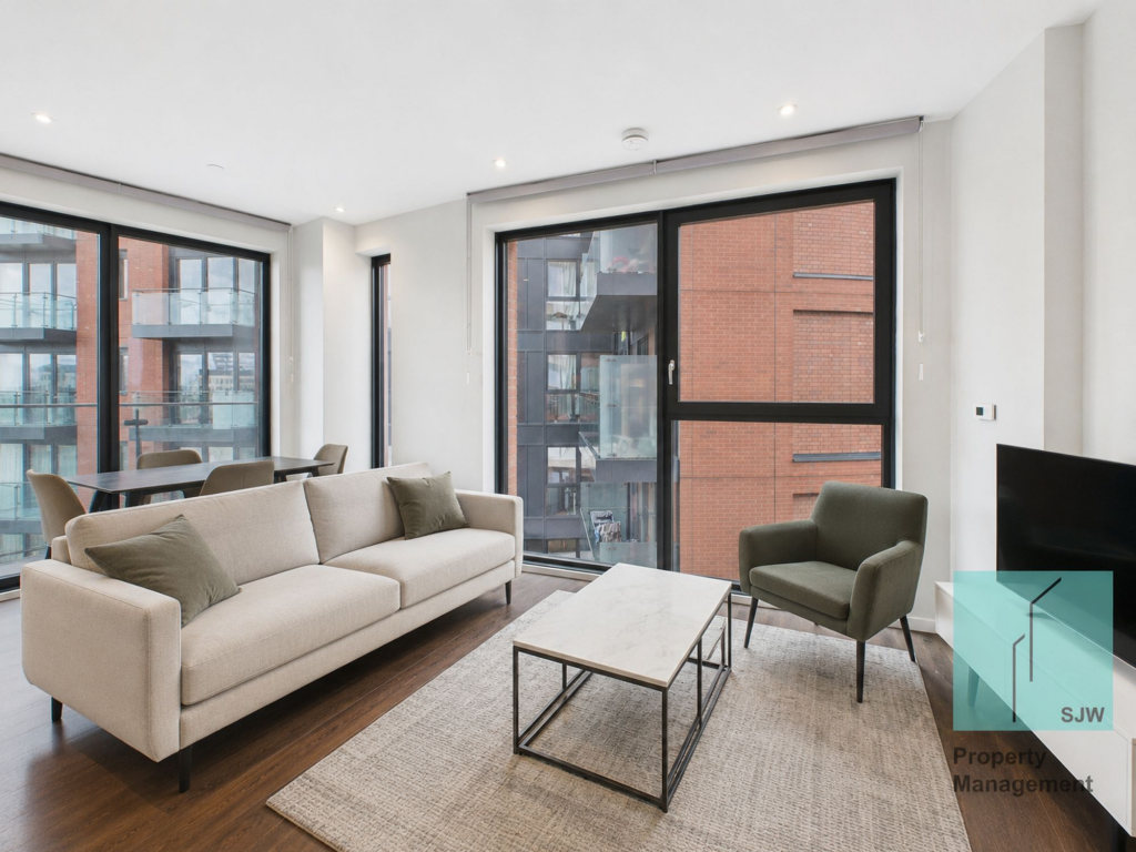 Main image of property: Silvocea Way, Avalon Point, E14