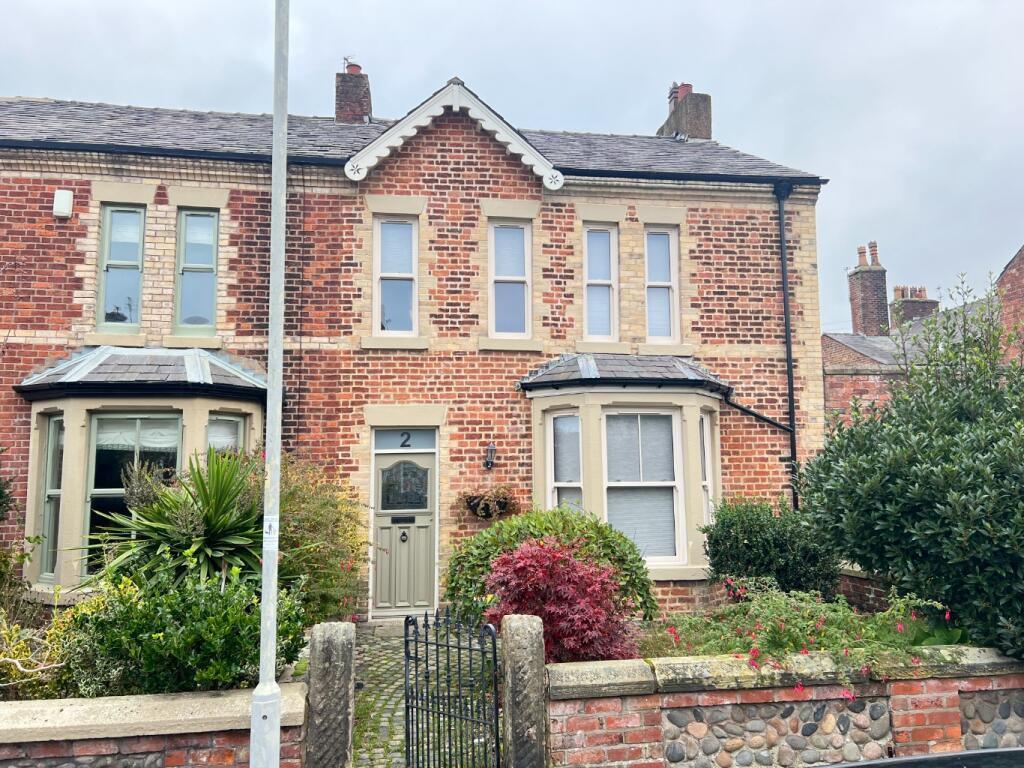 3-bed terraced on 2 East Cliffe, £450,000