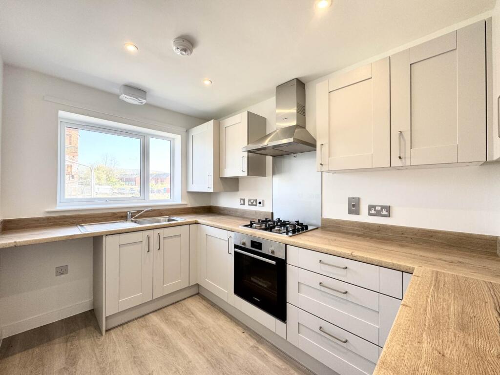 House in Bolton, Middlebrook, Horwich - View 3