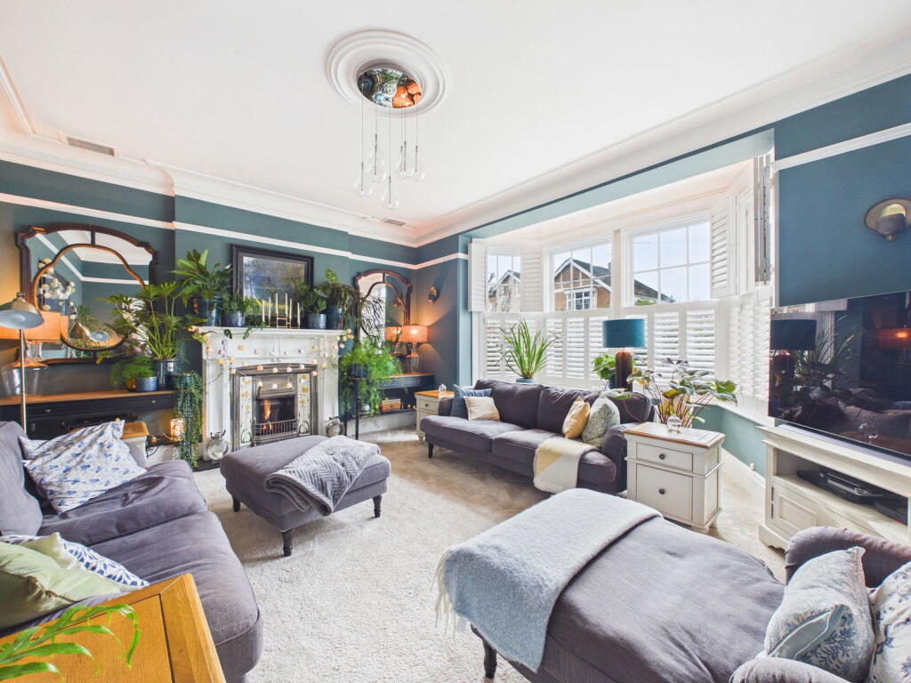 House in Worthing, West Worthing - View 2