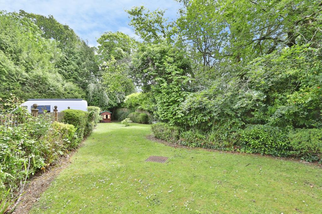 West Moors Road, Ferndown, Dorset, BH22 photo 3