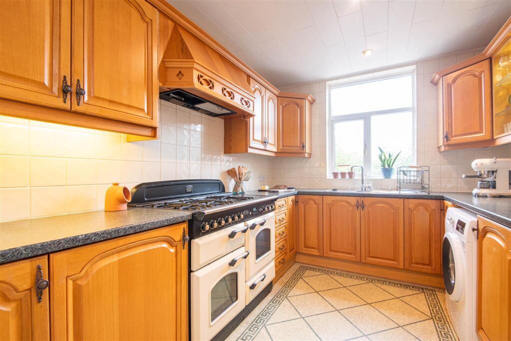 House in Preston - View 4
