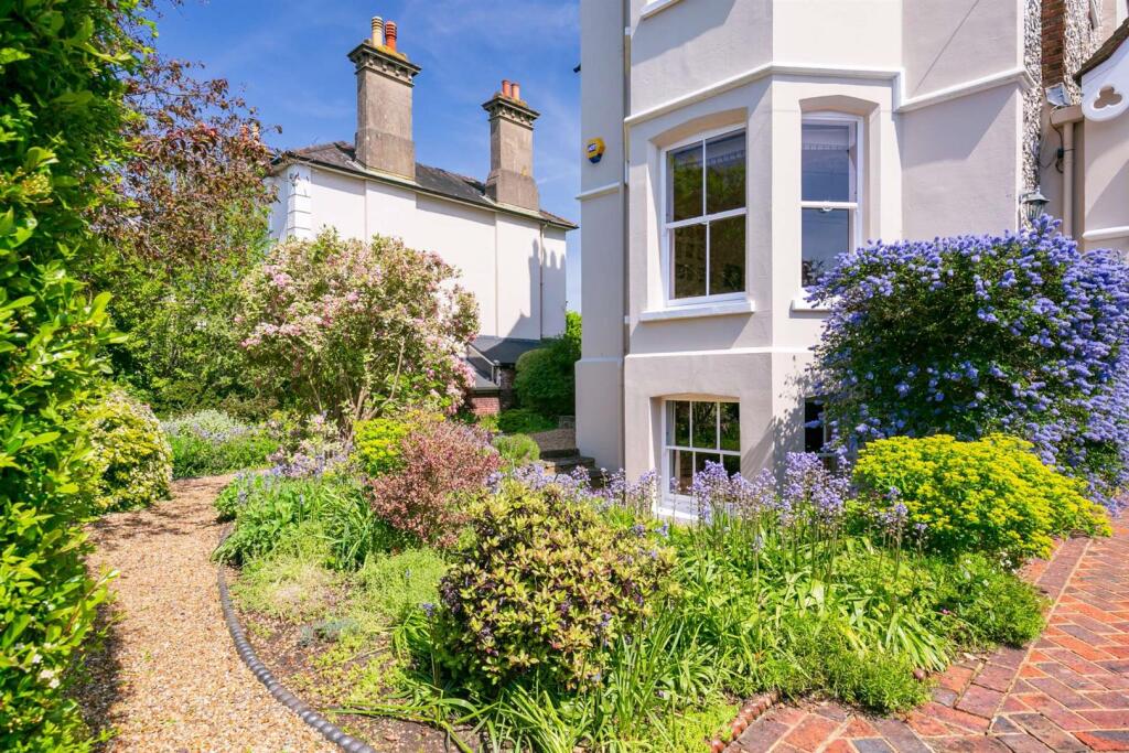 Austen Road, Guildford - Photo 24