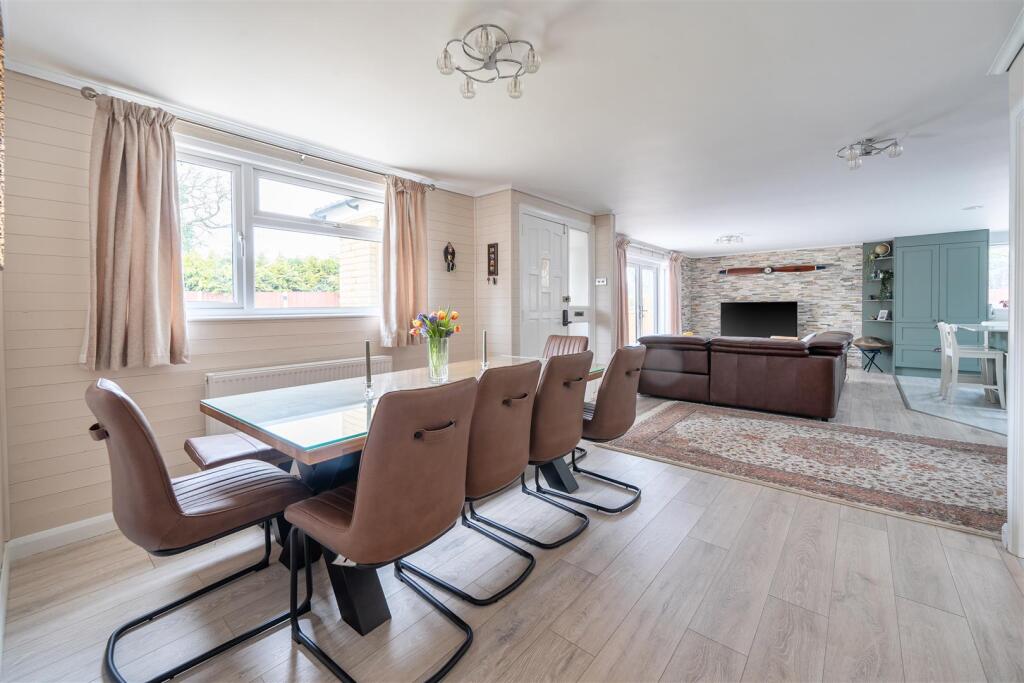 House in Cherwell, Hardwick with Tusmore - More