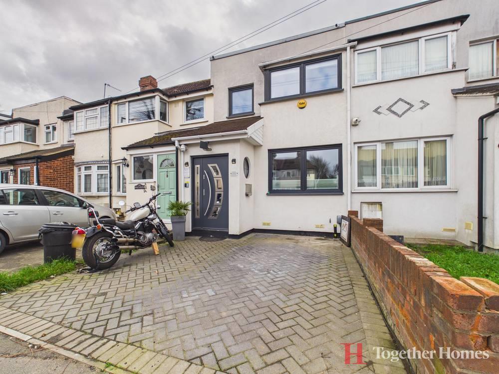 Main image of property: Elm Park Avenue, Hornchurch