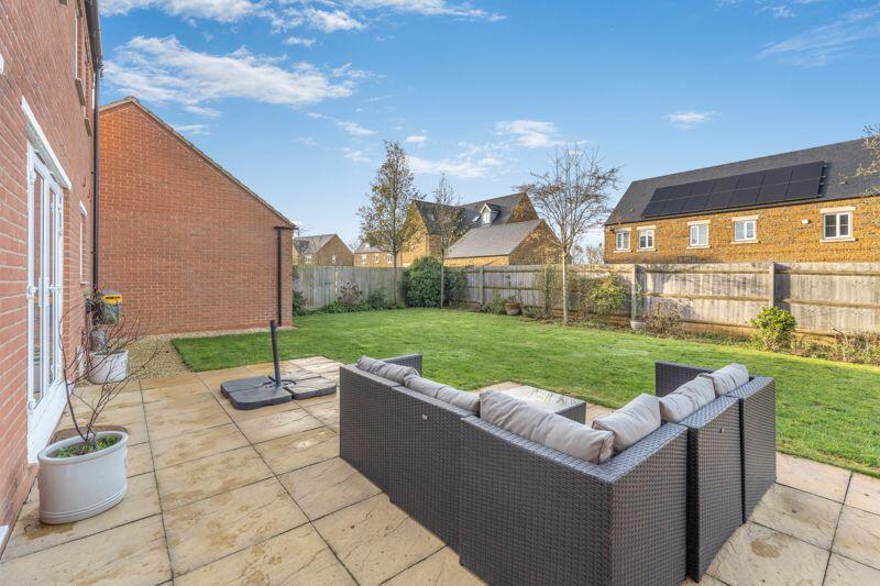6, Wallin Road, Adderbury photo 2