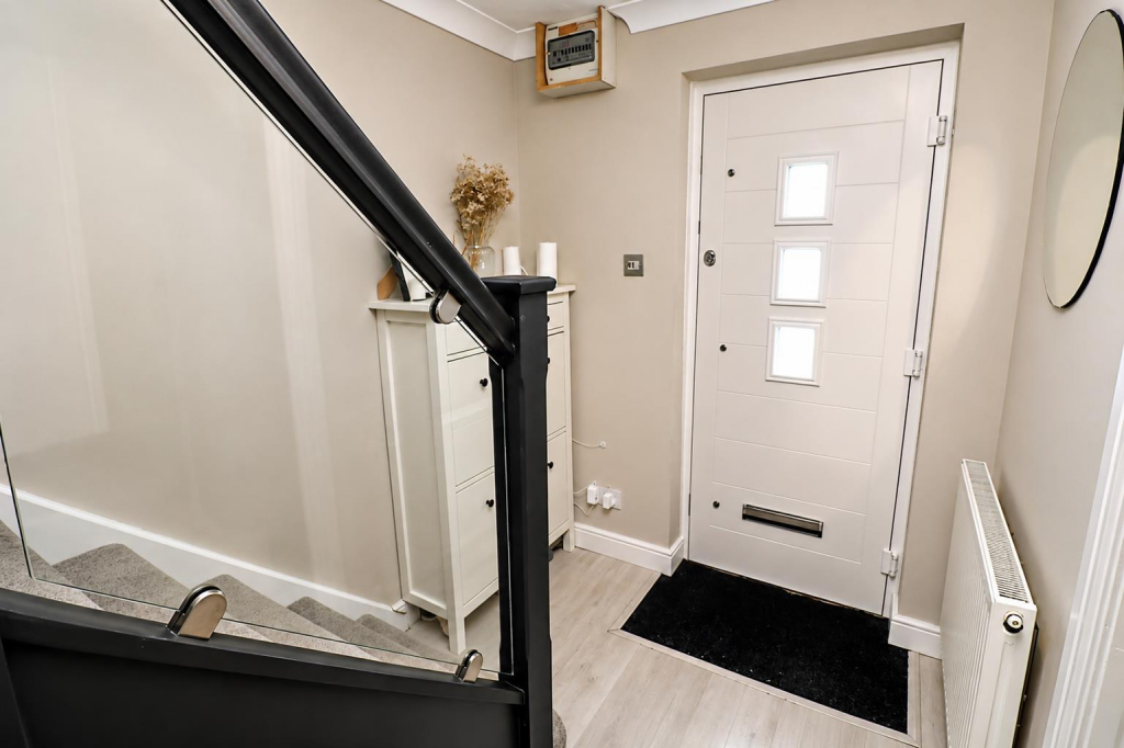 House in Hart, Crookham Village - View 4