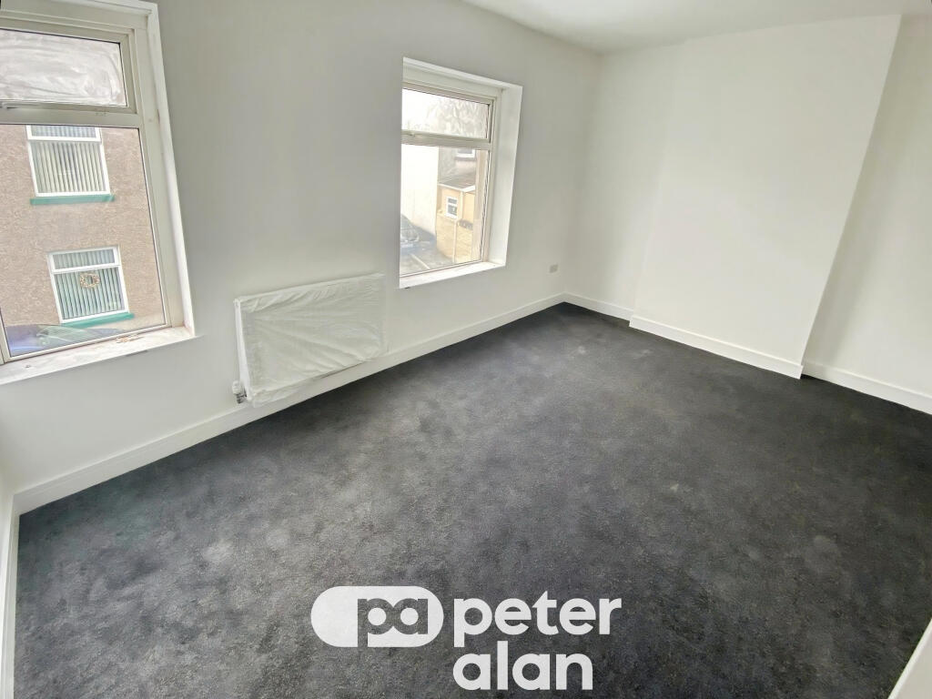 House in Aberdare, Aberaman North - View 5