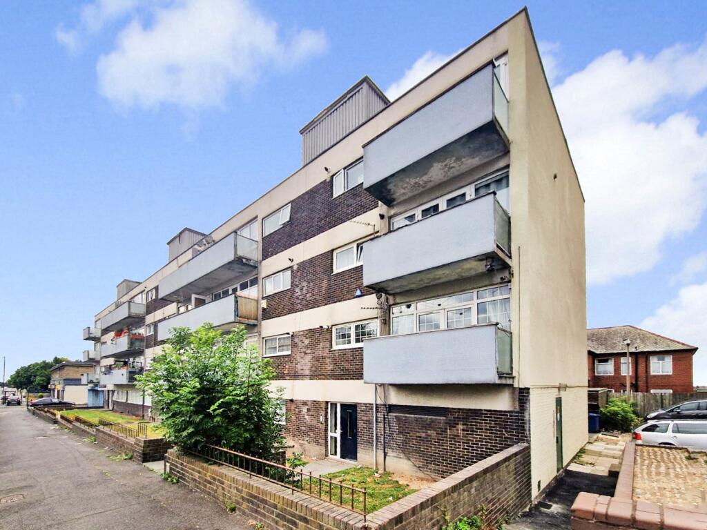 Main image of property: Moorside Court, Newcastle upon Tyne, Tyne and Wear, NE5