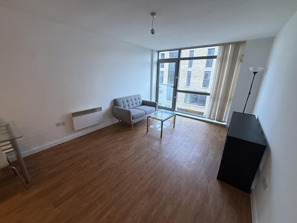 Apartment in Manchester, Strangeways - View 5