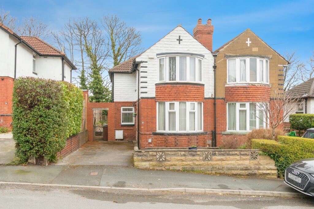 Main image of property: Roxholme Terrace, Leeds