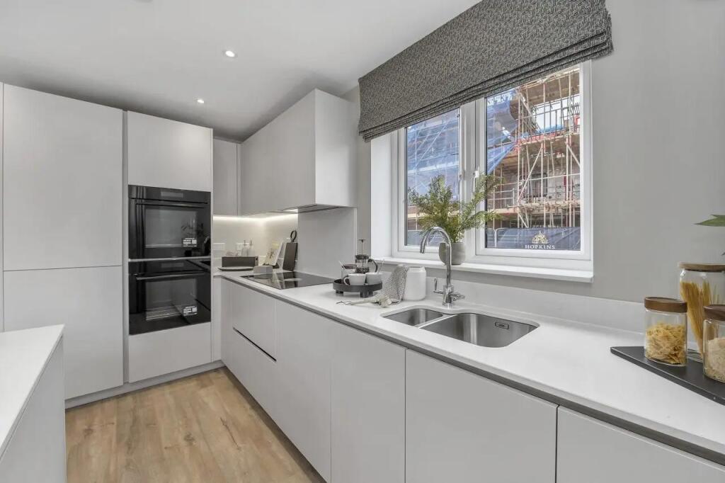 Hopkins Homes at Beaulieu, Beaulieu, Chelmsford, CM1 6FU - View 5