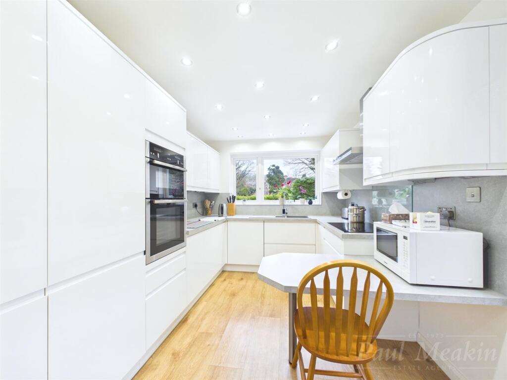 Ridge Langley, South Croydon photo 2