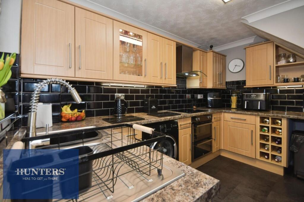 House in Chesterfield, Holme Hall Estate, Brookside - View 5