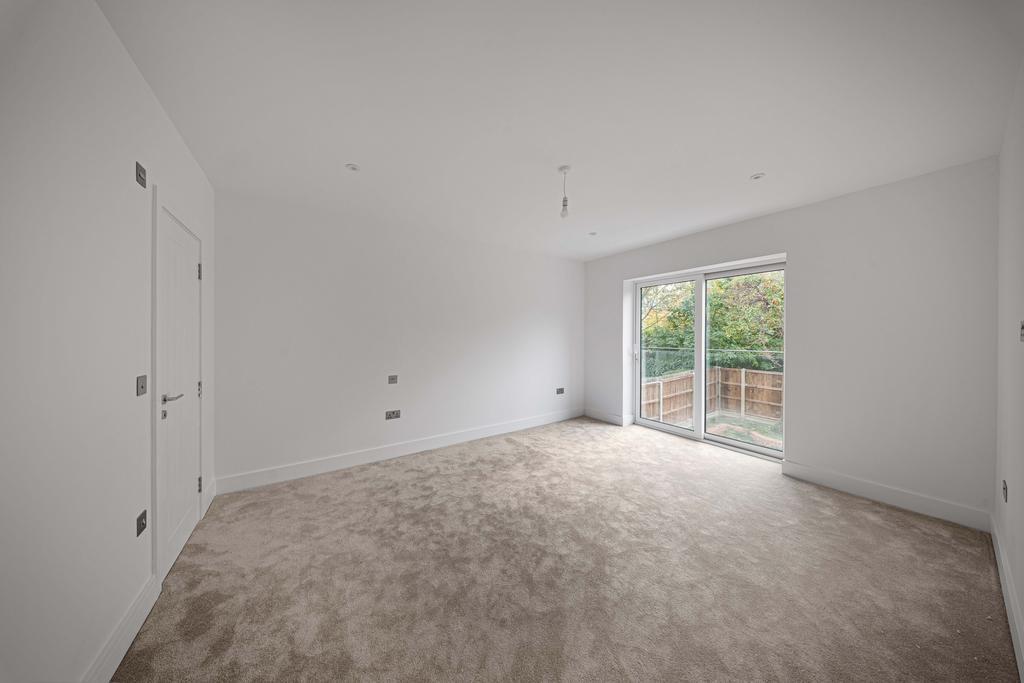 House in Sidcup, Frognal, Longlands - View 4