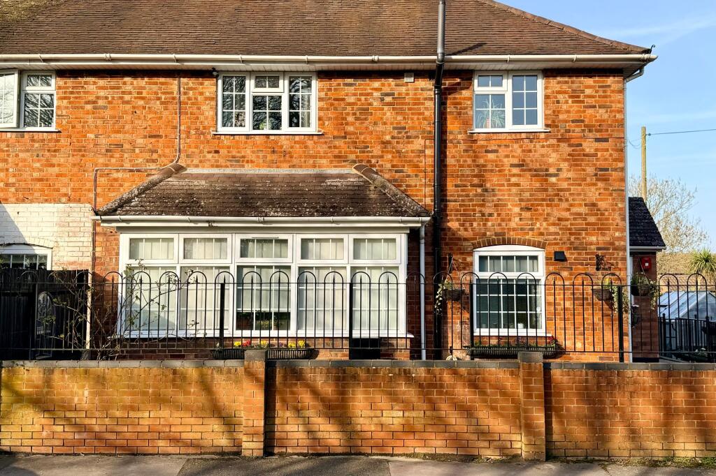 Main image of property: North Drive, Beaconsfield, HP9
