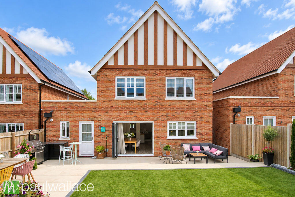 House in Enfield - View 5