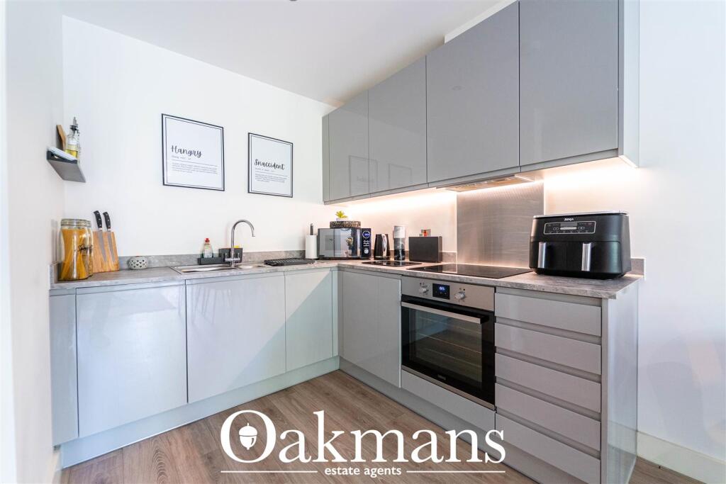 Apartment in Birmingham - View 4