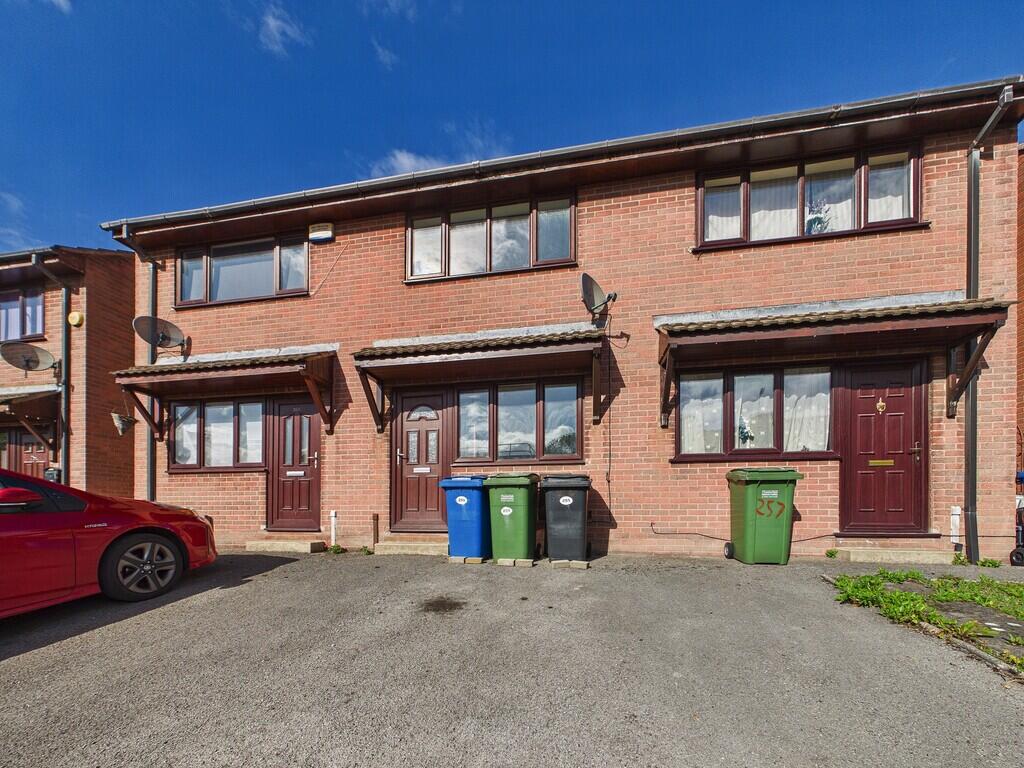 2-bed terraced on Holland Road, Old Whittington, £130,000
