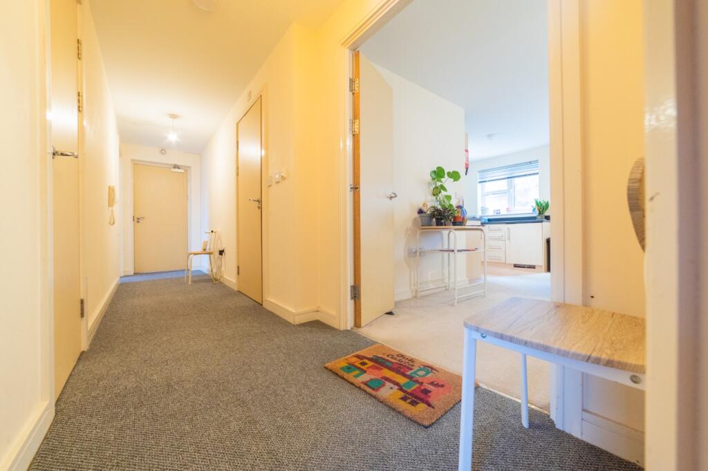 Overstone Court, Cardiff Bay photo 2