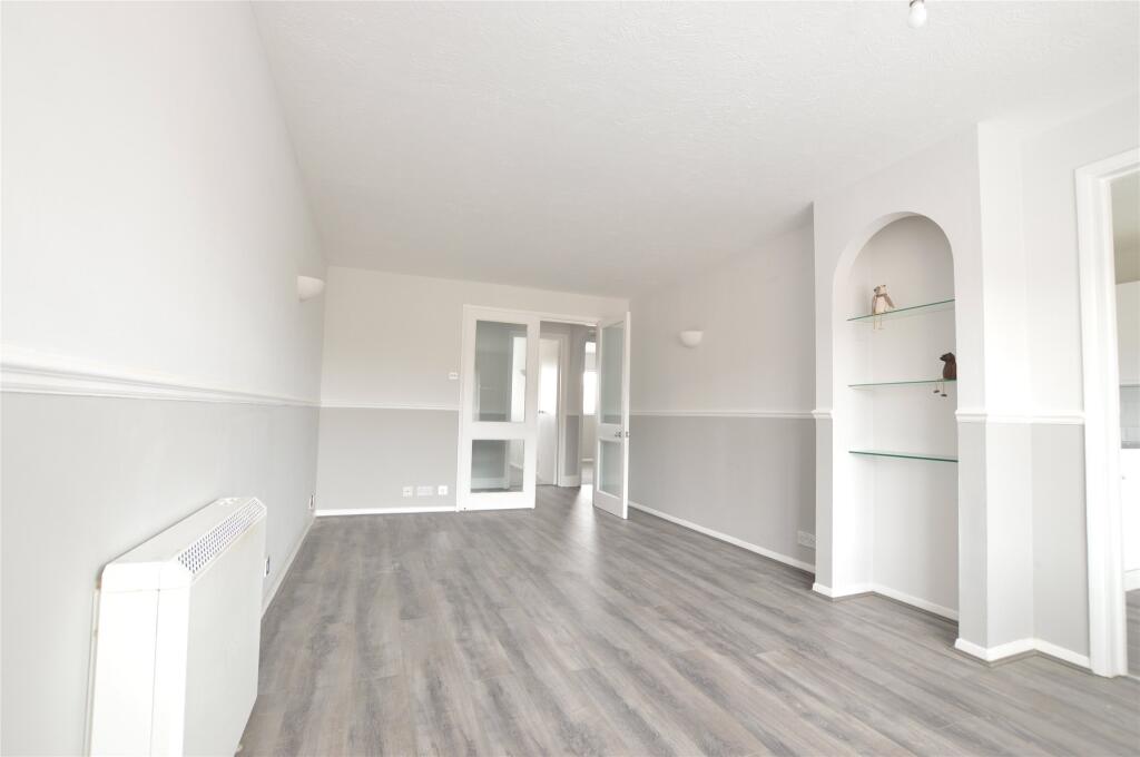 Main image of property: Veronica Gardens, London, SW16