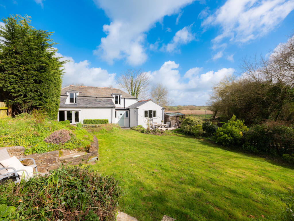 Main image of property: Chapel Amble, PL27