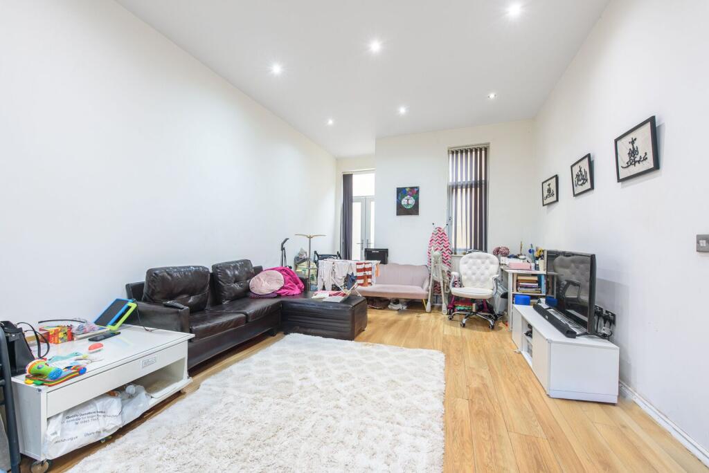 Apartment in London, London Borough of Barnet - View 5