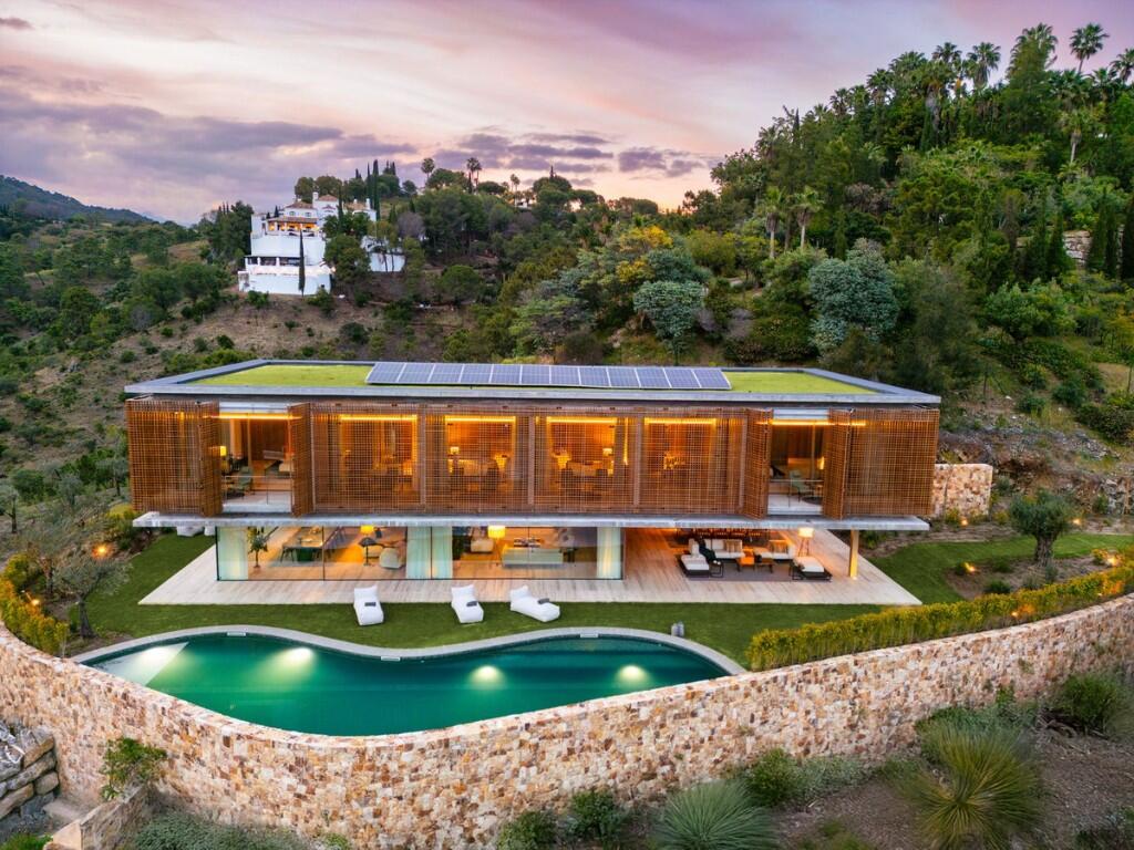 Main image of property: Benahavís, Málaga, Andalusia