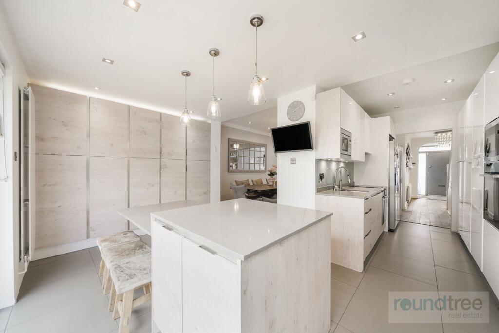 House in London - More
