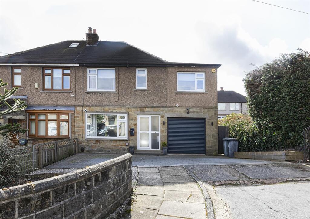 Main image of property: Belton Grove, Birchencliffe, Huddersfield