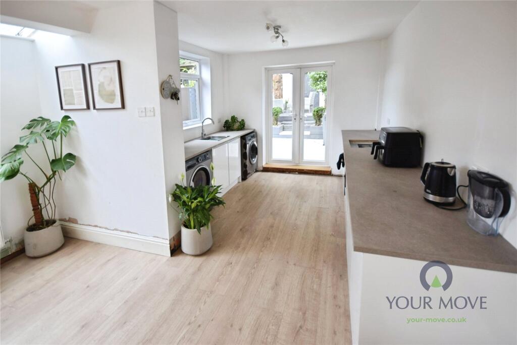 House in Nottingham - View 2