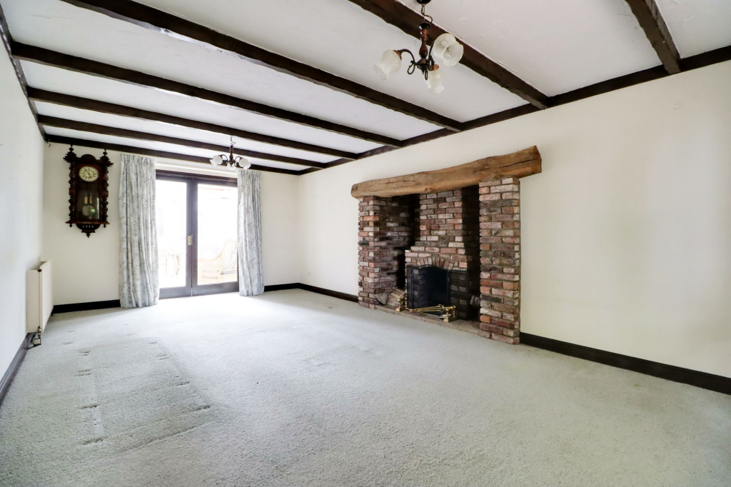 House in Whitton - View 5