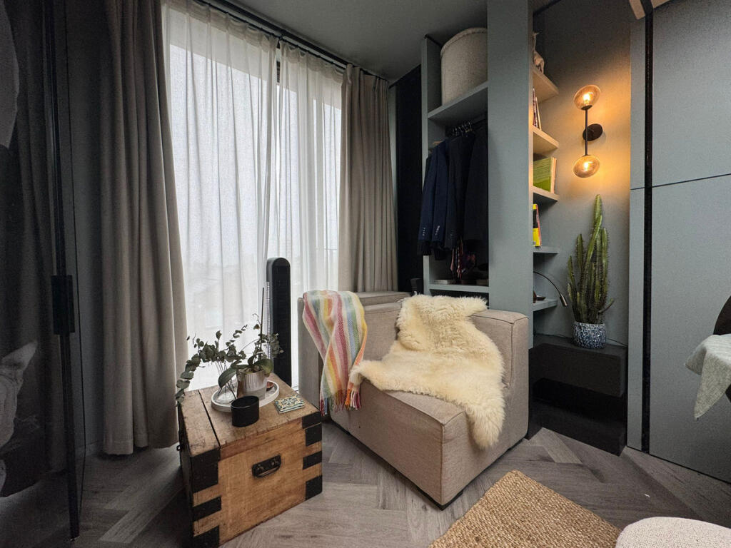 Studio flat for rent