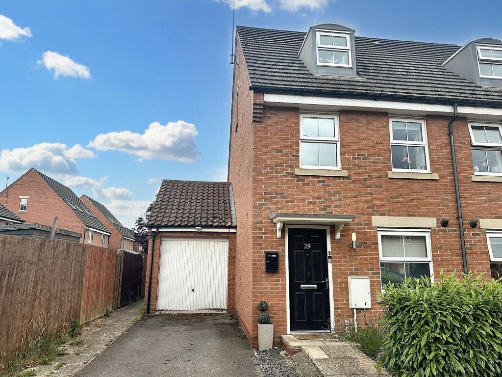 Main image of property: Hathersage Close, Grantham, NG31