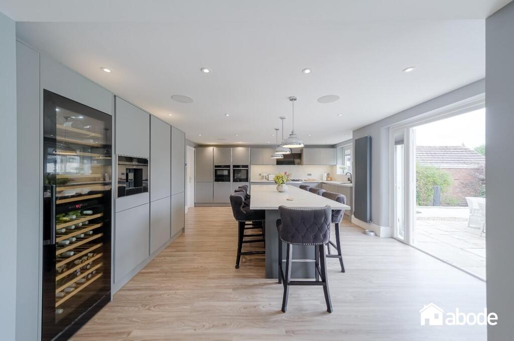 House in Sefton, Liverpool City Region - View 4